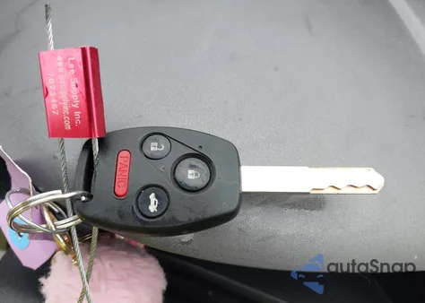 2012 Honda Civic Hf z USA, uszkodzony, nr VIN 2HGFB2F69CH317689